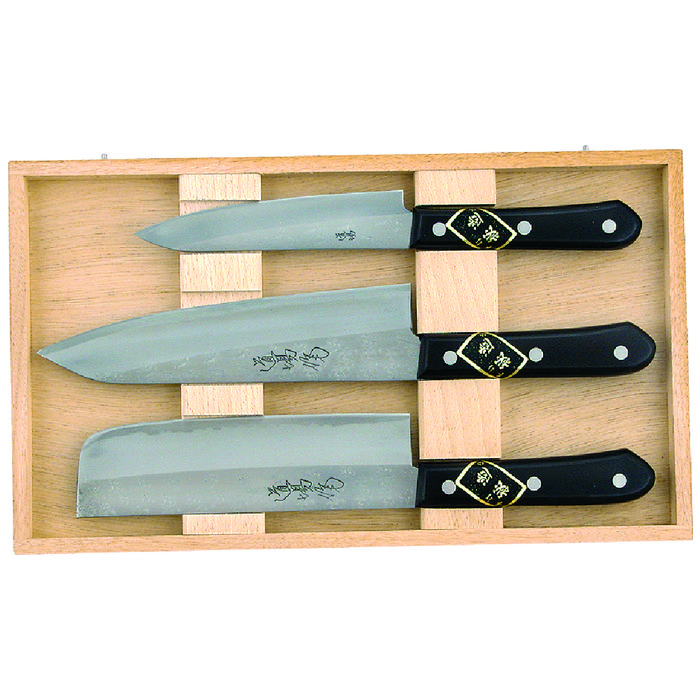 sada obsahuje nože č. (719003, 719008, 719016) a je dodávána v dřevěné kazetě