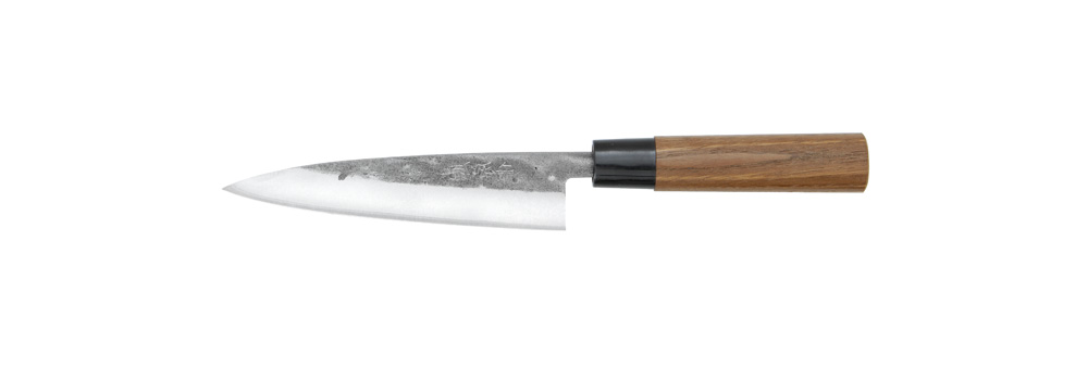 tloušťka čepele 2,7 mm, celková délka 250 mm, délka čepele 135 mm, hmotnost 75 g 